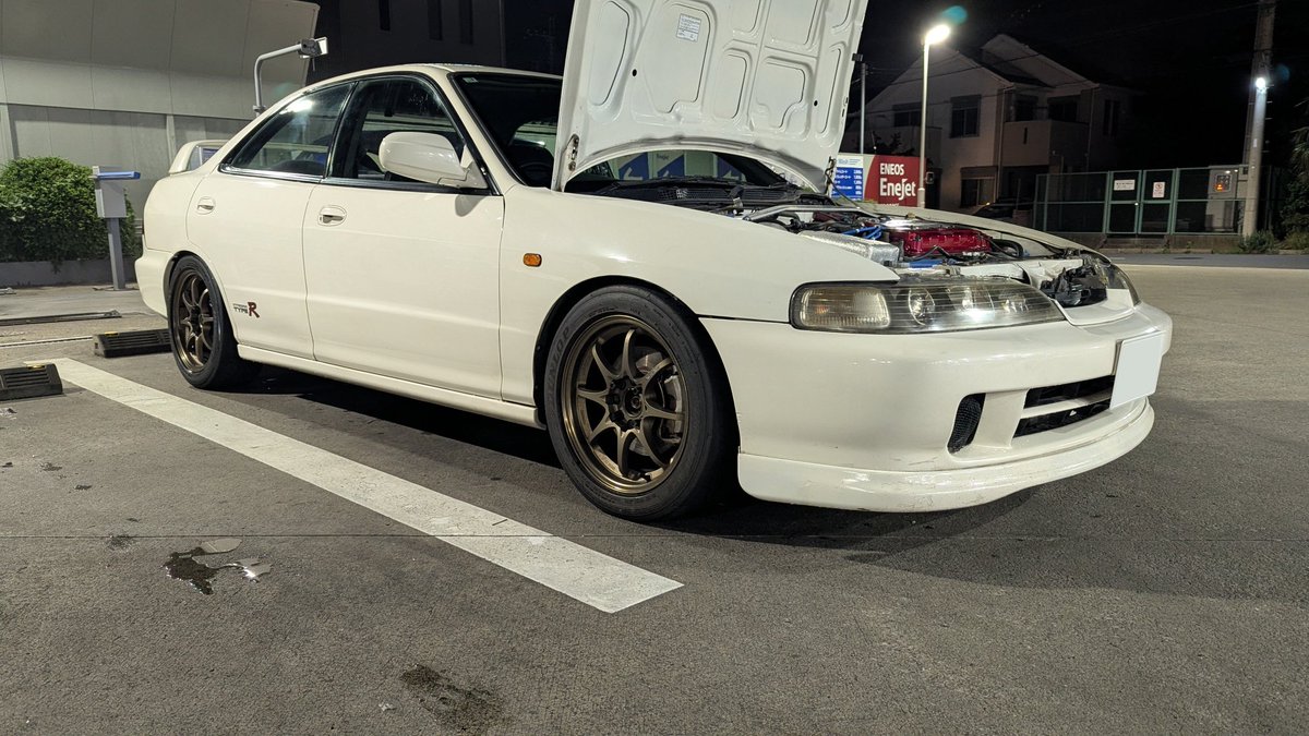 TMagic10429's tweet photo. #ホンダ乗りと繋がろう2026夏
戸辺さんの手により、
エンジンオーバーホール完了しました。🙂 https://t.co/e9T5XtxXHN
