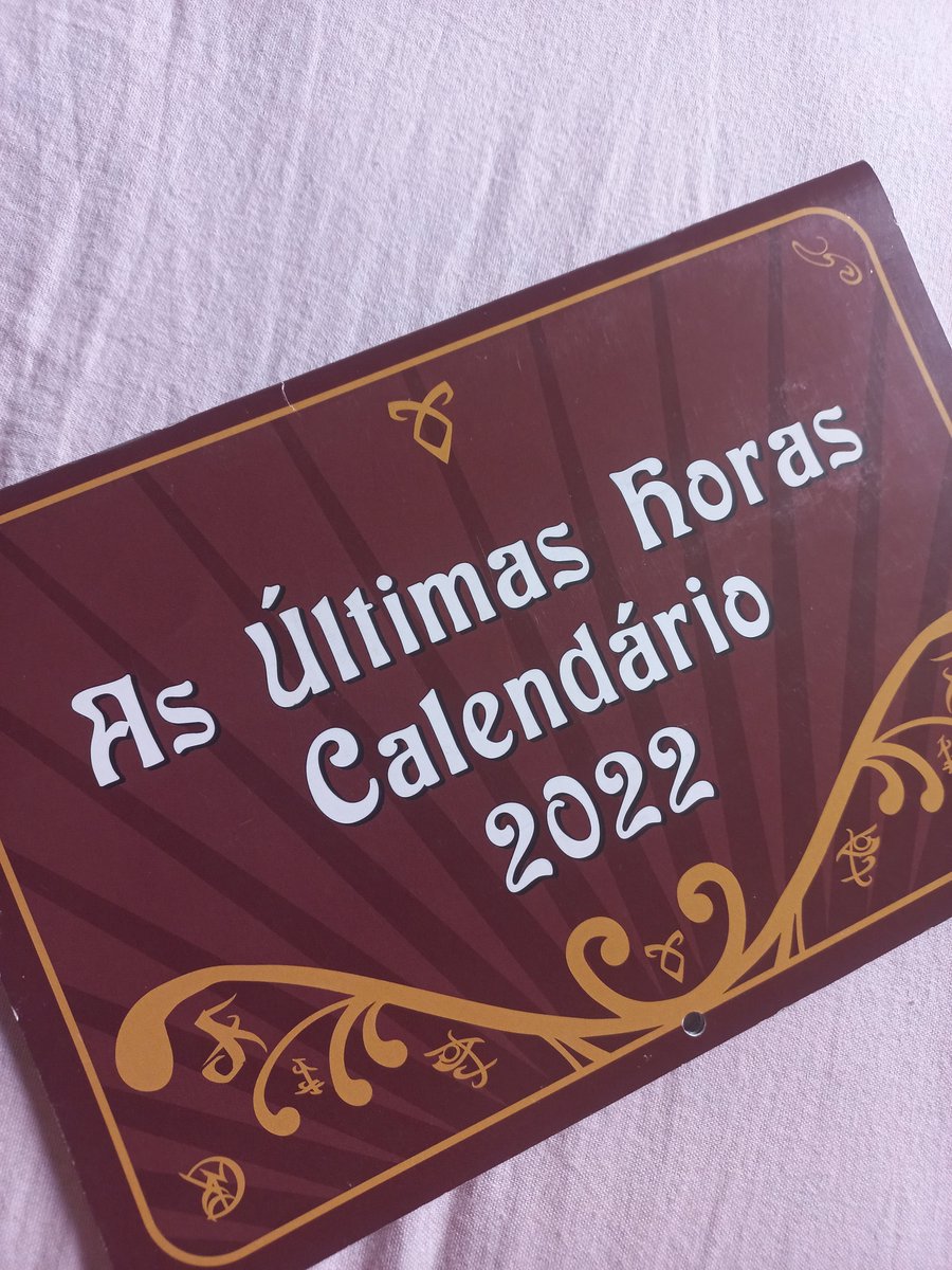 ggukhunter's tweet photo. saudades de quando a galera record entregava muito nos brindes https://t.co/fvPLGlre0j