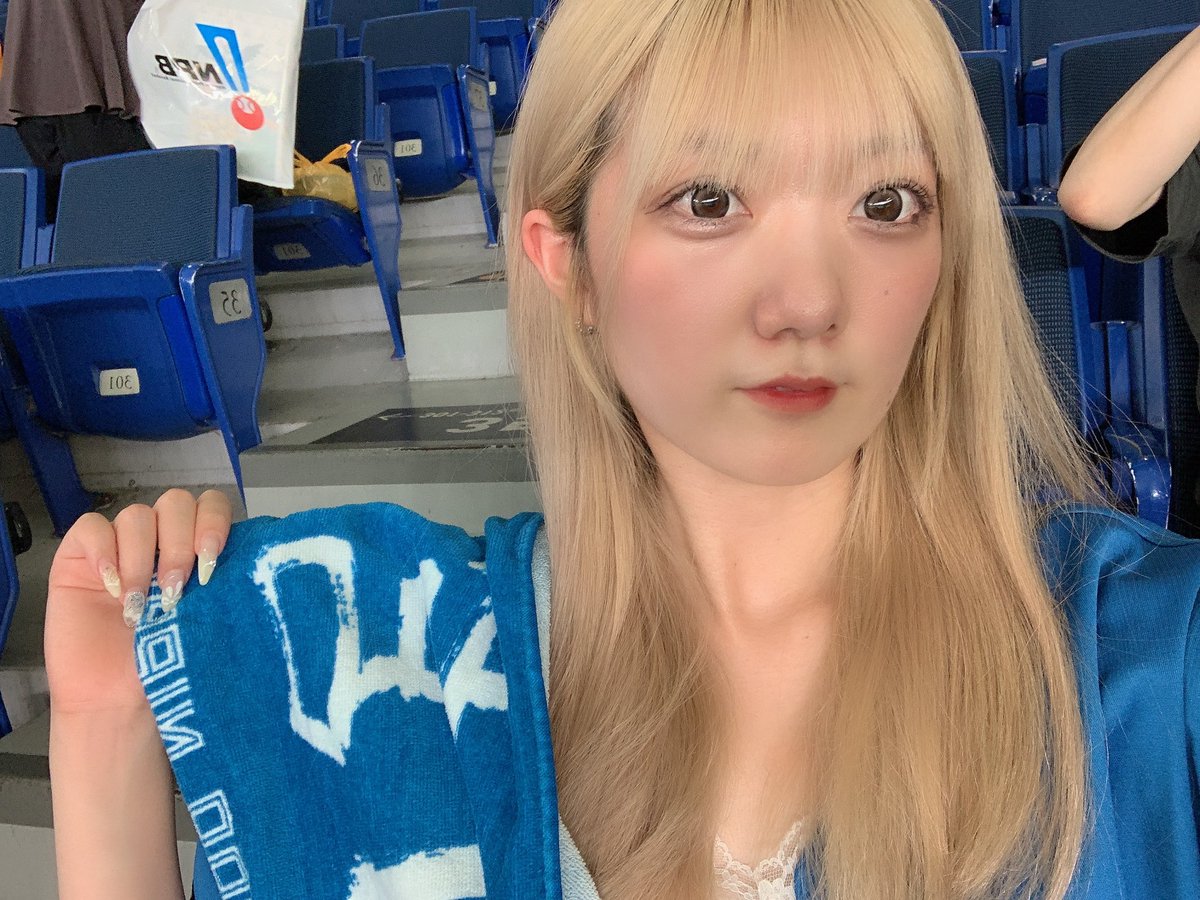 rarinchandayo's tweet photo. オールスターゲーム見に東京ドームに行ってきた⚾️✌️（安定に1人）先週もベルーナドームぼっちで行ったんですけど暑過ぎて熱中症気味になって写真どころでは無かった😀
今日は普段見れない選手とチームたくさん見れてお祭りで楽しすぎた〜😭😭❕ファイターズの選手も沢山活躍していてとても最高でした🫶🏻 https://t.co/4JK48ZAt5h