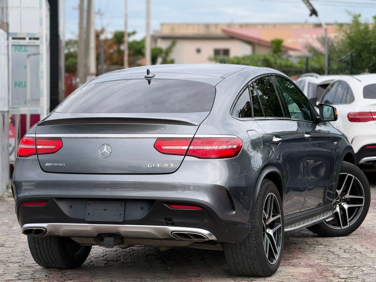 diccorhy's tweet photo. Foreign used: 2018
Mercedes Benz 
GLE43 AMG 
Full option 
Price: 65,000,000

Contact for details 📥 https://t.co/aAvvSfuzXD