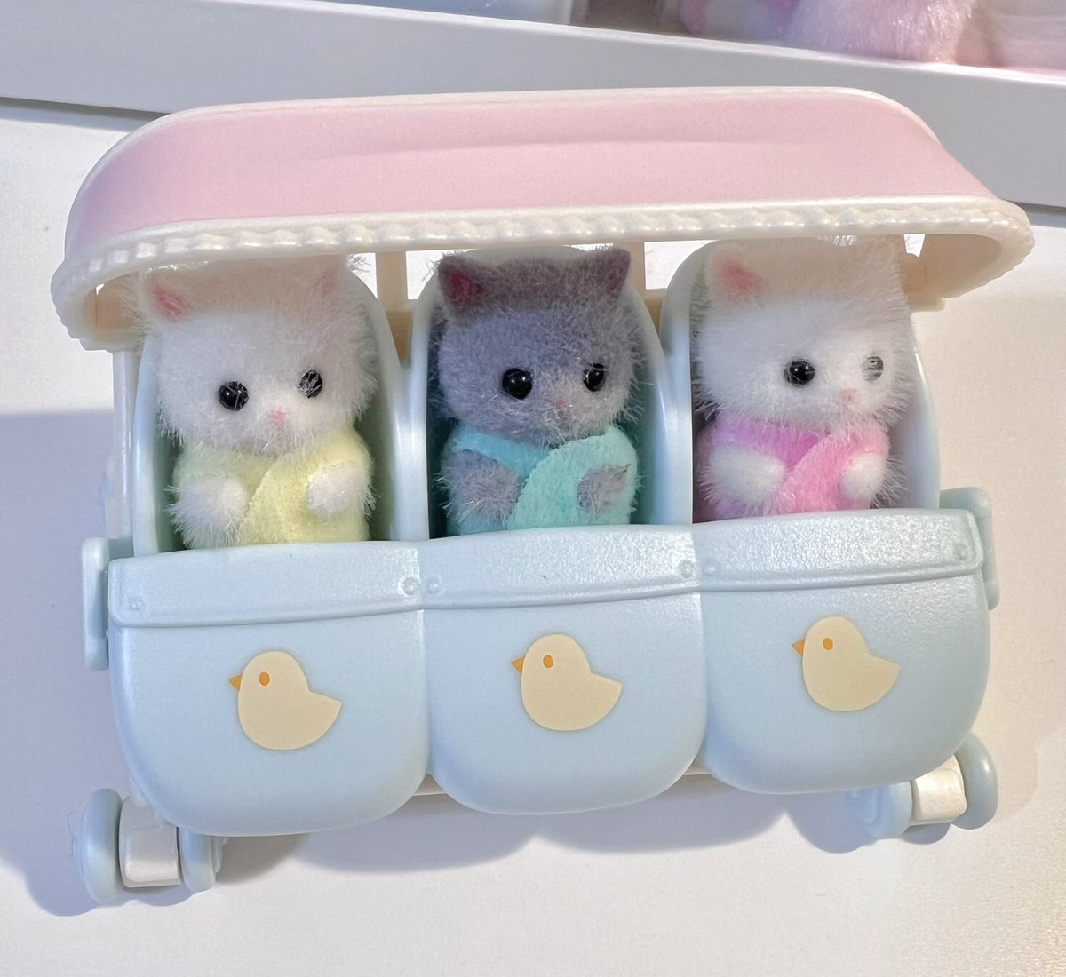 lattenamin's tweet photo. นู๋เหริน นู๋เล่อ นู๋แจม 🤏🏻
 ☆ 🐈🐈🐈💗
?!
🎀🍌🧼 https://t.co/gtOyiPlO5b