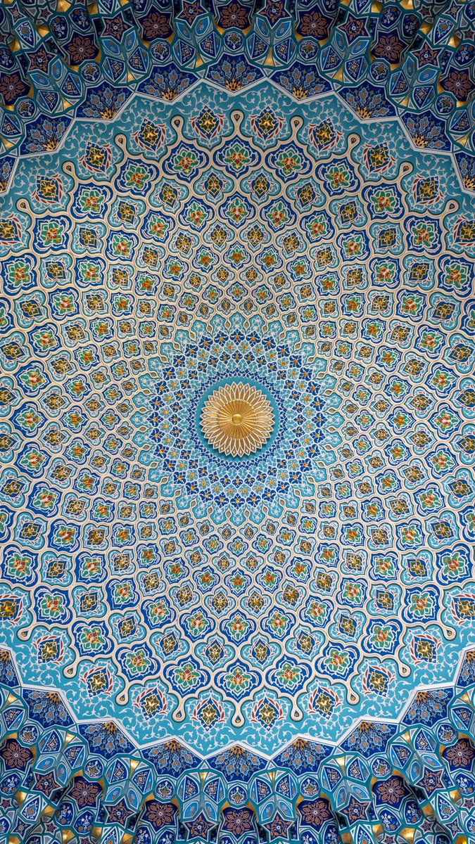 Hikari__Travel's tweet photo. 🇺🇿Uzbekistan Samarkand
📍Tomb Of Imam Bukhari

行く予定にしてなくてノーマークだったけど、複数の現地人におすすめされて訪問、見渡す限り広がる青色が美しい🩵

🚕タクシー　往復合計70,000スム
💸入場料　250,000スム

入場料が高額なので外観だけ見るのでもいいかも👍🏻

📸4枚とも一眼レフで撮影 https://t.co/ou1bGq24ng