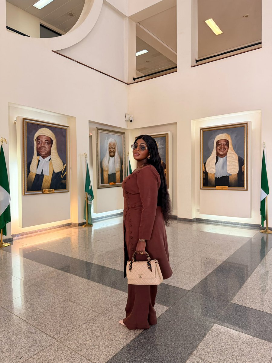 BadmusEniola's tweet photo. Another day in the life of Senator Badoskyyy https://t.co/n9RN3J28WX