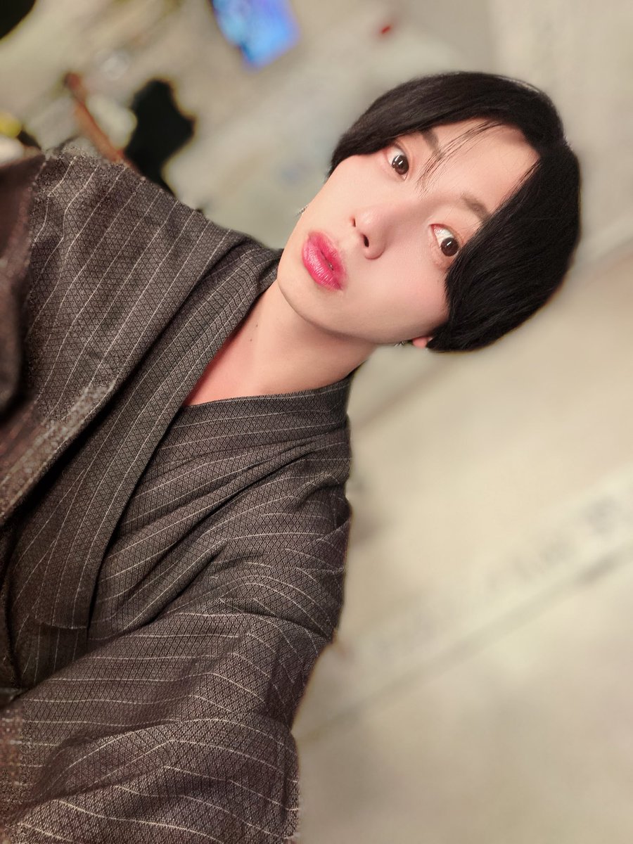 akichan1216's tweet photo. ツアー振り返り納涼イベント🎤

応援してくれたみんなありがとう☺️

一部ではツアー振り返りということで
懐かしい曲や今日から配信されました
🍡🍞のユニット曲
『ブルーハワイ』披露しました✌️
是非沢山サブスクで聴いてね！？

二部はツアーの裏側を発表✨
あー改めて楽しかった。感謝。

#甘党男子 https://t.co/WzNzJMOMOM