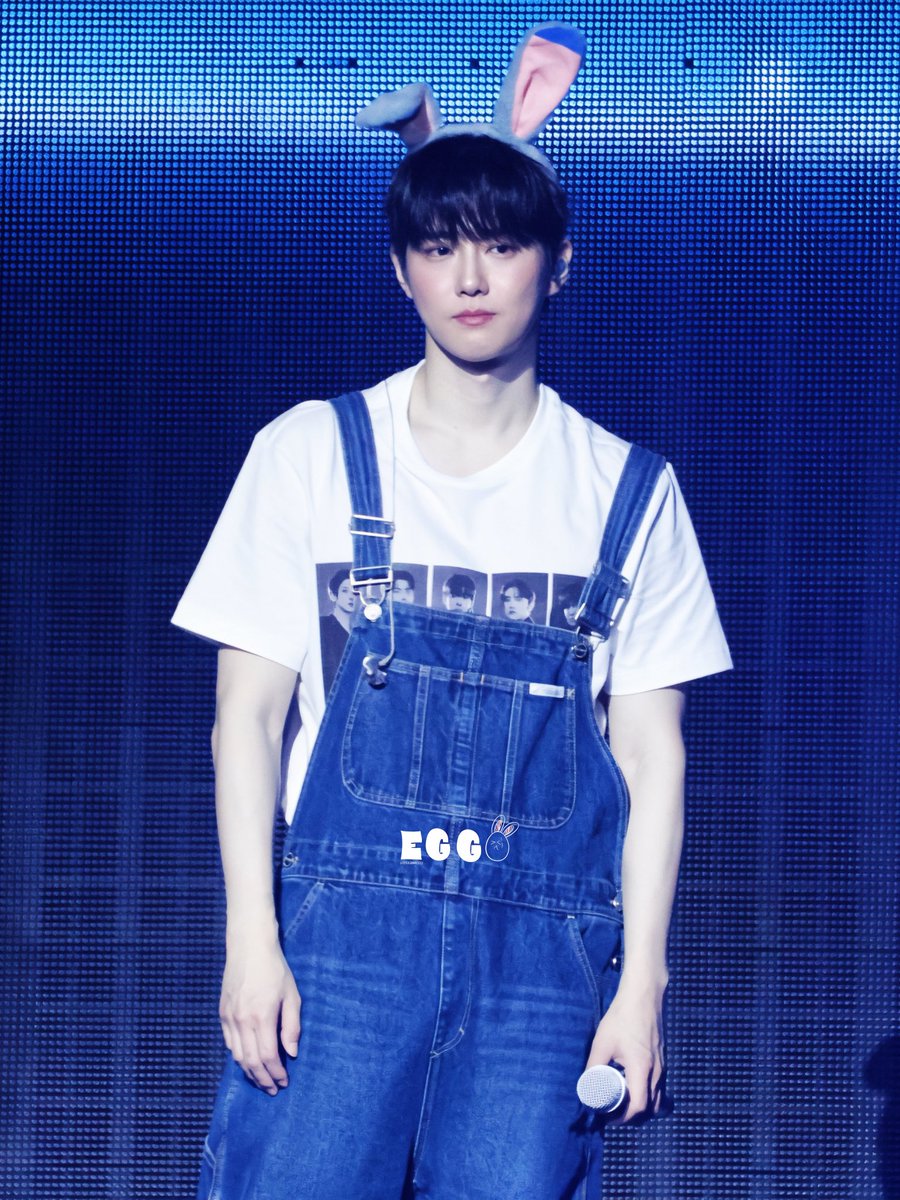 EGG000522's tweet photo. 260726 EXhOrizon in singapore 
🐰🐰
#수호 #SUHO #준면 #김준면 #スホ #金俊勉 https://t.co/97YRFWL15W