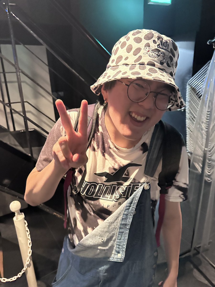 akidbbk's tweet photo. 今日のラムダくん
上から下まで可愛かったです🙂‍↕️ww https://t.co/oos6pfgyol