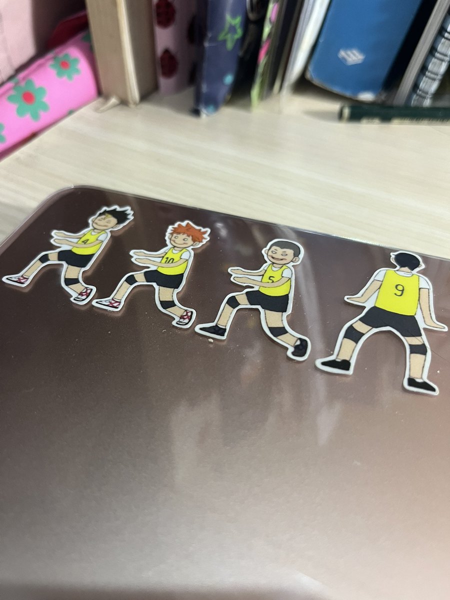 potatonattoo's tweet photo. Stiker konyol ini 🤣 https://t.co/5zU94e00cb