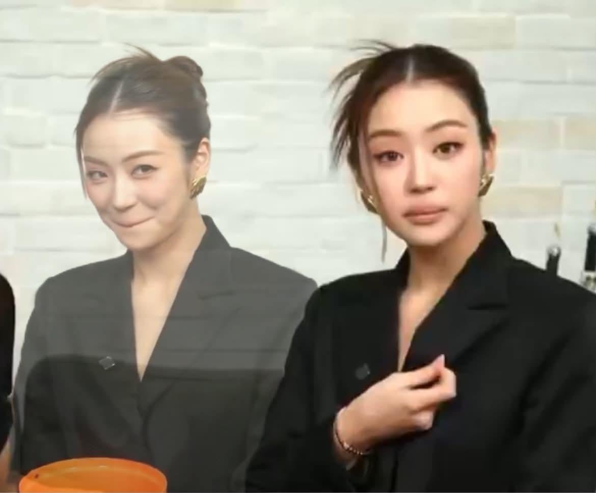 qtheto's tweet photo. Nhỏ nào mới mổ ruột thừa đừng coi nha 🤣
Cre: lenamiu_twfc https://t.co/gnBGDxl9TO