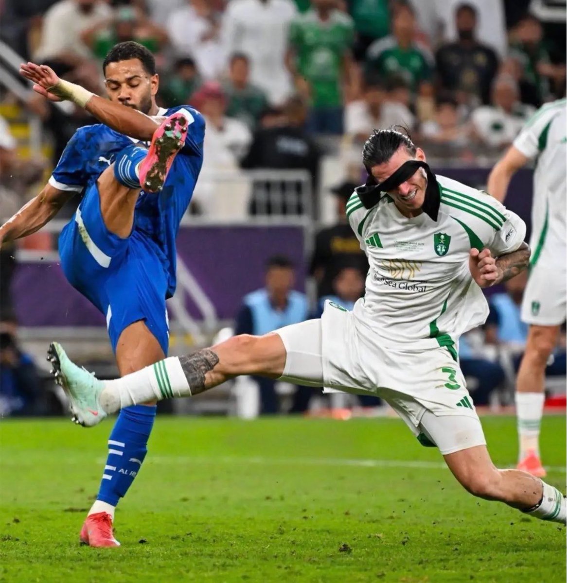 Rkhiuv's tweet photo. افضل اداء فردي شفته للاعب بتاريخ بطوله النخبه هو اداء ايبانيز ضد الهلال بنصف نهائي النخبه 2025 
قسم بالله مباراه العمر، متكامل من جميع النواحي 
صنع هدف، تسبب بطرد اخذ جائزه رجل المباراه 

والله العظيم مستوى مستحيل أنساه مهما حصل https://t.co/koWNj3COS9