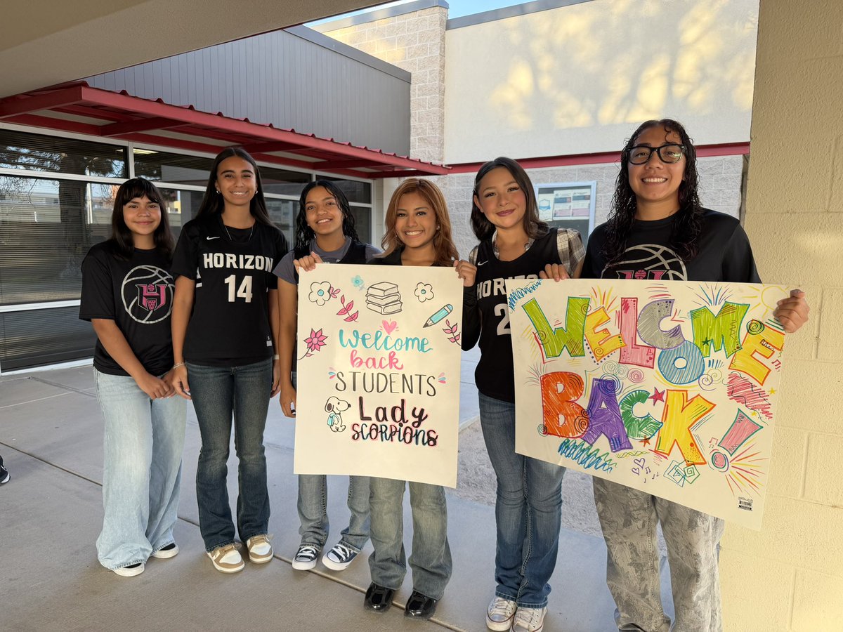 coachramirez23's tweet photo. Thank you to our Lady Scorpions, Coach Martin and Coach Chacon for greeting our Panthers this morning! βΊοΈ loved seeing my minis! β₯οΈπΎπ¦π€ @DGarcia_CTW @OJGarcia12 #HCTX #ProwlingPanthers are #ScorpionStrong https://t.co/T47DIHoHcF