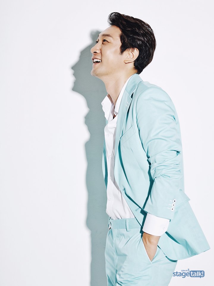 Seokjun_useless's tweet photo. 7월 29일, 무대 위에서 가장 빛나는 🩷석준배우님🩷의 데뷔 31주년을 축하드립니다!🥳💕
앞으로도 배우님이 걸어가실 모든 길에 사랑과 행복과 건강이 함께하길 바라며 변함없는 응원과 사랑의 마음을 담아 #rt 이벤트를 진행합니다.
이미지를 참고해 주세요!🥰

💟 연뮤덕 한정 
💟 7/30 추첨 https://t.co/PdCsim9gjB
