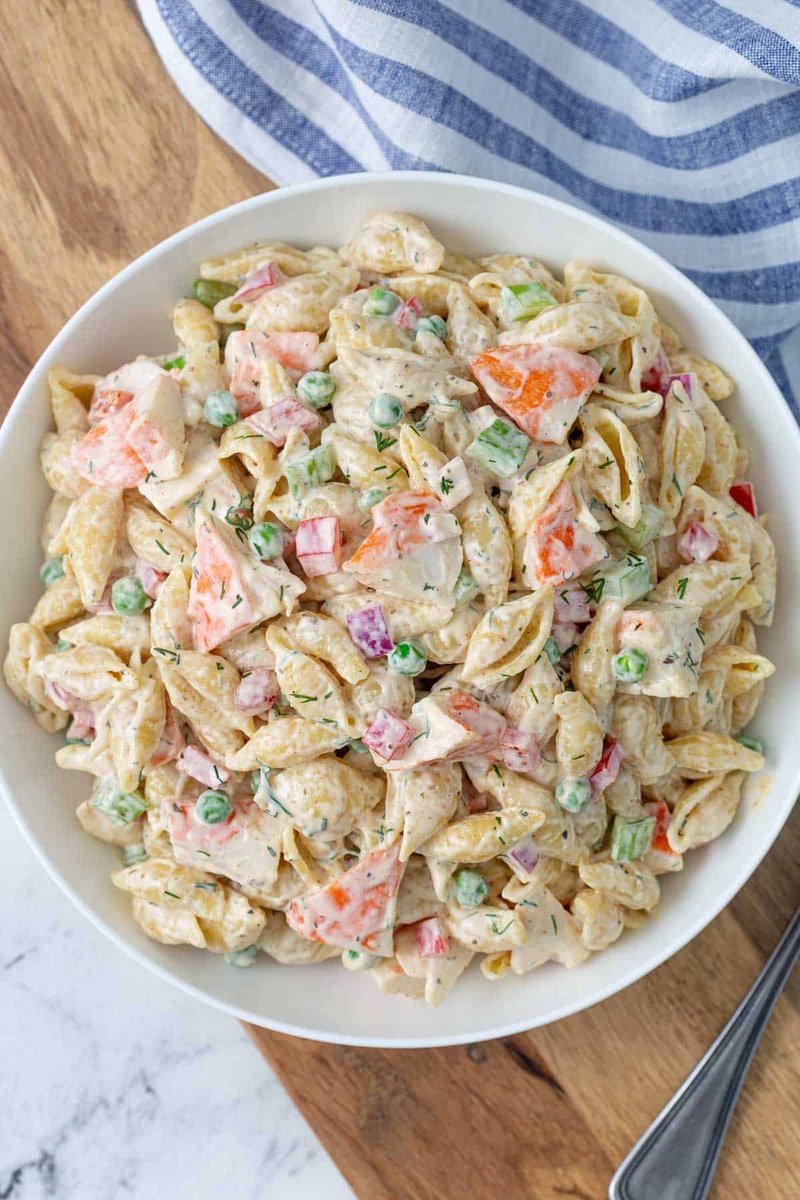 bossbabejass's tweet photo. Crab-Pasta Salad Lovers 😍 https://t.co/gRw4L9vA3v