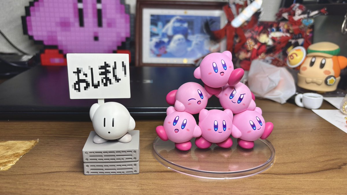 or_1890's tweet photo. 初代のそのままグッズってかなりレアだよね
でも深刻なスペース不足でえぐい https://t.co/BJn7w3xsju
