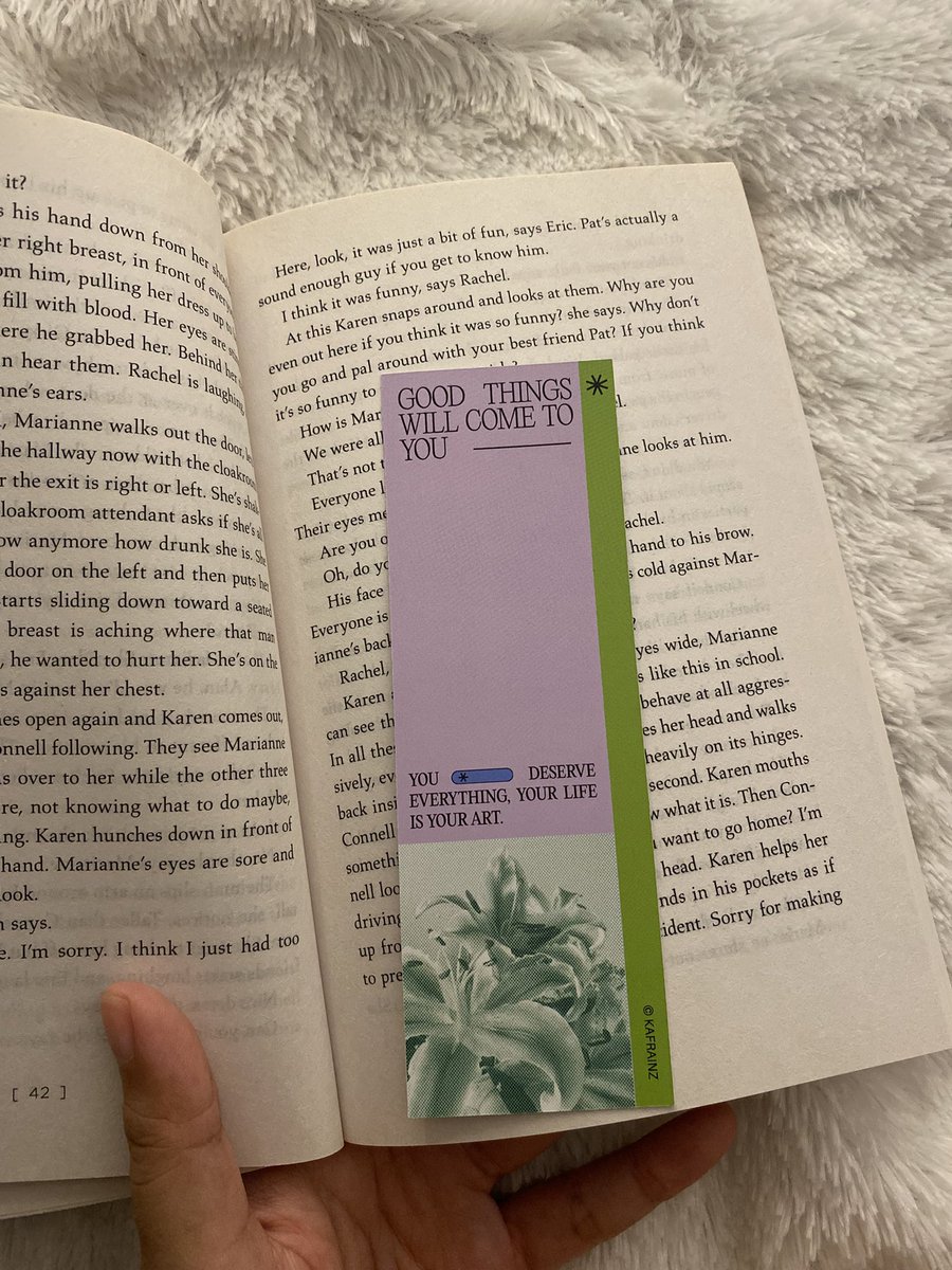 saetryi's tweet photo. Current read 🍀📖 https://t.co/F2rDVEXbNb