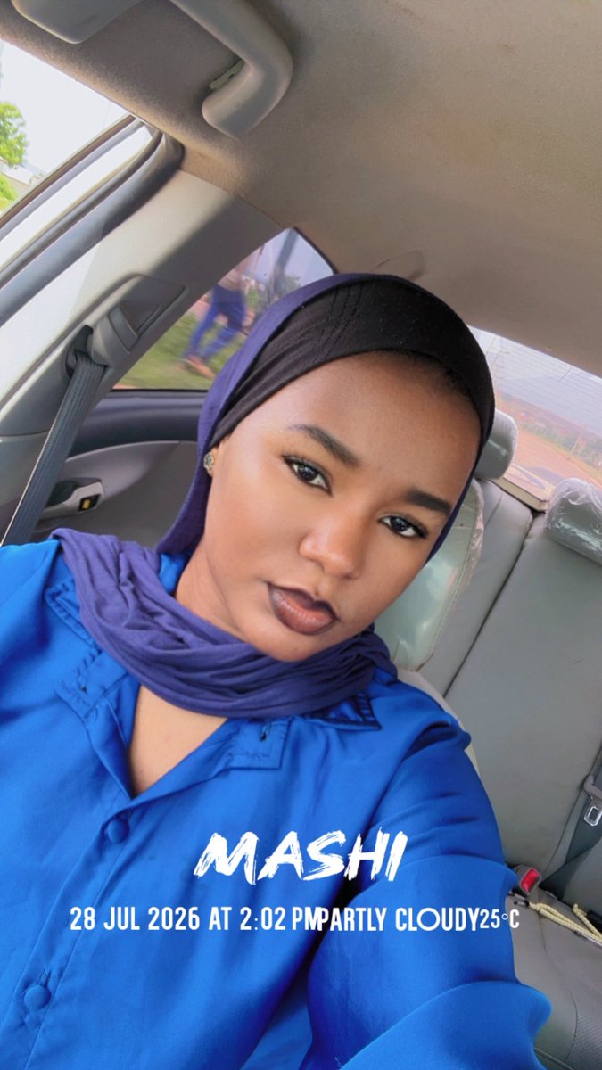 _hafsat_paki's tweet photo. I felt gorgeous today 🩷😊 https://t.co/VaYCohB9nd