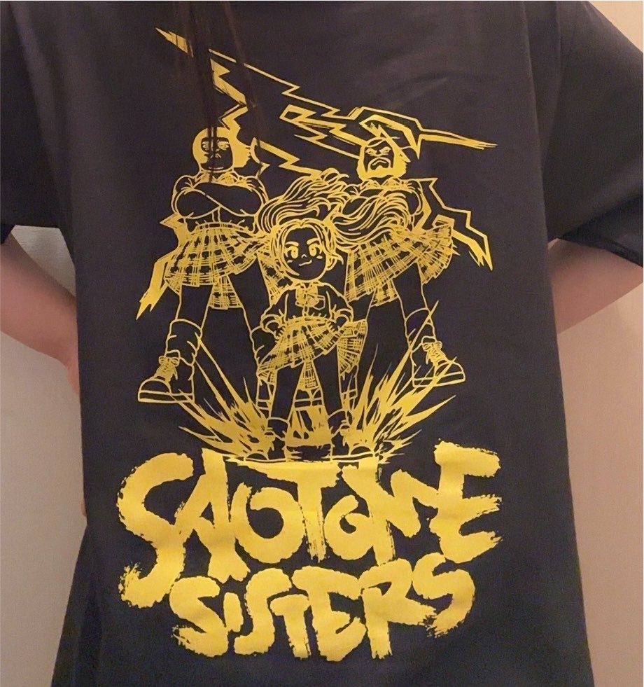 watase_shizuku9's tweet photo. 📣お知らせ📣

Tシャツとクリアファイルが販売されます！
Tシャツは「早乙女sister's」！！いつでもどこでも着れます♪
ぜひ劇場へお越しくださった際ご購入お願いします💕
#橋カン12 #Tシャツ #販売 https://t.co/mJJoHejRtB