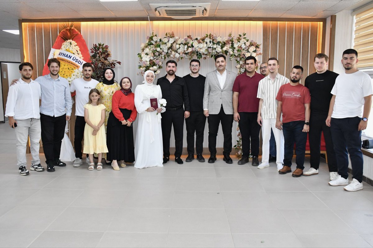 sbeyliakgenclik's tweet photo. Gençlik Kolları İlçe Başkan Yardımcımız Kader Ulka ile Özcan Yılmaz çiftinin nikâh merasimine İlçe Başkanımız Ayhan Üşdi Gençlik Kolları İlçe Başkanımız Yusuf Öz ve Meclis Üyemiz Yusuf Karabulut ile birlikte katılarak şahitlik ettik

Genç çiftimize ömür boyu mutluluklar diliyoruz https://t.co/DowwhtJMcU