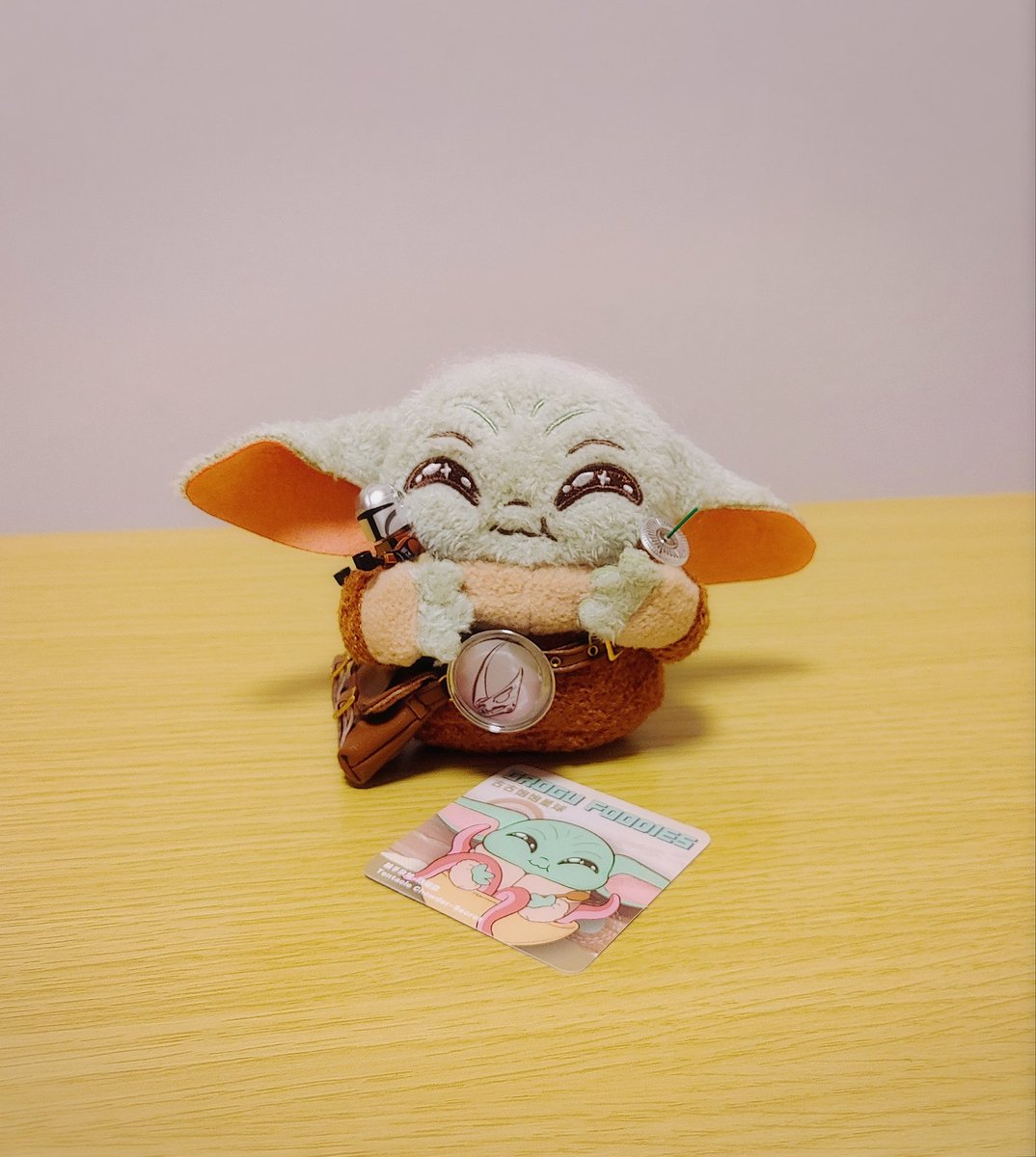 52TOYSのシークレットをカスタムしました🎶 ハッピーグローグー( ˊᵕˋ