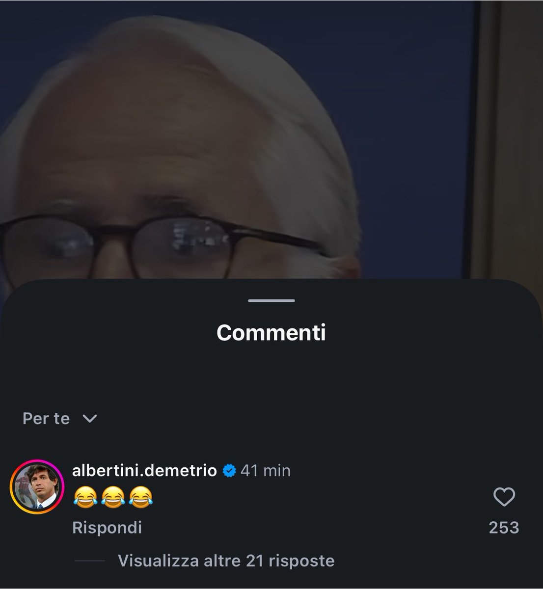 Nardoz___'s tweet photo. La reazione di Albertini sotto il video in cui Malagò annuncia Mancini e Ranieri fa capire tanto sul sistema calcio italiano https://t.co/v3UU0AOleb