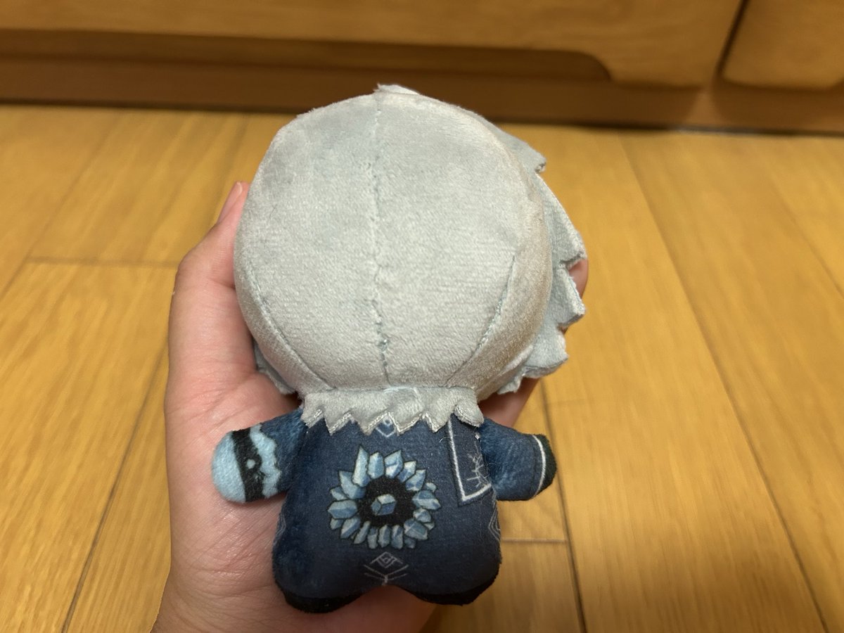 27_imoko's tweet photo. ようやく！完成しました！！
輝安鉱ぬい！！！
髪の毛差し込みにしたからノーマルフルゴよりちょっと大きいです💦
公式が出してくれないのなら作るしかないと思いこうなりました！！ https://t.co/fuzqaXYi48