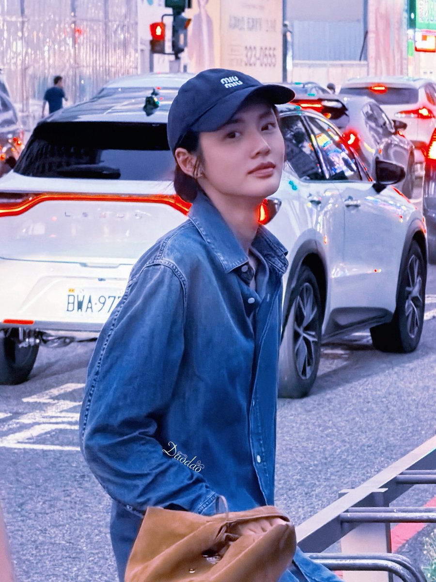 f_wei289's tweet photo. So handsome Mhee 🐨😍

#LMlookmhee #ลูกหมี่ซอนญ่า #LMSY 
#LMSY2026FANMEETINGINKaohsiung https://t.co/PF7SI9TUhO