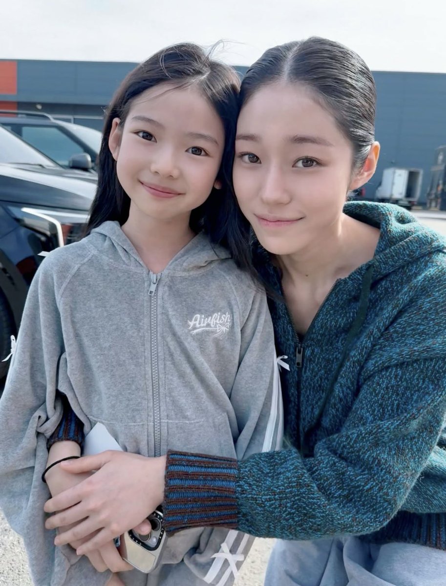 itscicilogy's tweet photo. Adek Soyul ini emang jodohnya jadi versi kecil Yooseo ya? 🥹🤍
Udah 2 kali dipercaya meranin masa kecil karakter yang diperankan Yooseo, mulai dari #CrashCourseInRomance sampai #TheEastPalace. Seneng banget lihat mereka dipertemukan lagi di project yang berbeda🫶🏻
Semoga next time bisa ketemu lagi di project ketiga yaa. 🥹