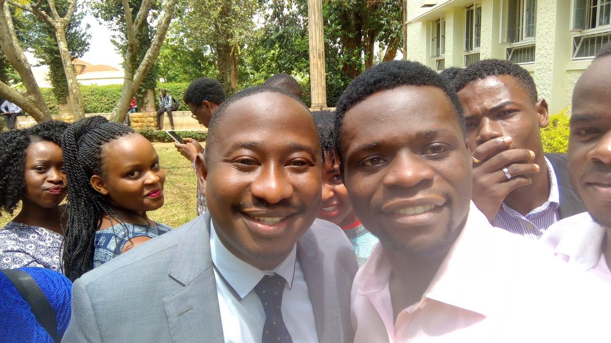 Mucu256's tweet photo. Flashback;

2019, @SolomonSerwanjj had come in for a special lecture on "Investigative Journalism" at the Department of Journalism and Communication (BJCO),

As GRC, am the one who had him😄

Congrats Mr Chairman🎉 https://t.co/P2F9pFMM0M