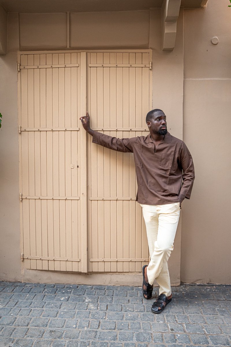 Gladstone_Sn's tweet photo. Friends - Linen 

Un mélange harmonieux de beige et de marron.

Set Ref: « Issa »
🏷️: 22mil https://t.co/mRhWECH4Yd