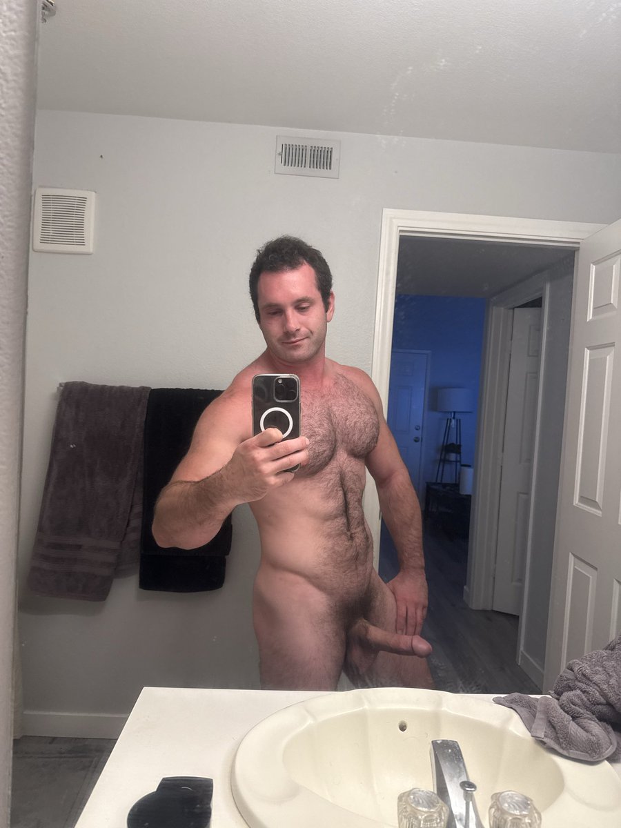 Austin_rex69's tweet photo. Back up into it https://t.co/G9noHG8N9A