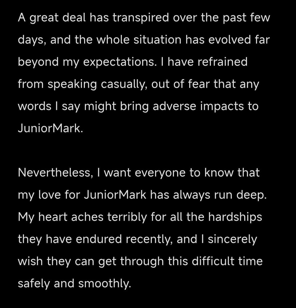 jiumi0403's tweet photo. I love JuniorMark dearly and grieve for all they’ve endured. All my gifts are born from pure love;I only hoped to bring them a moment of happiness, never demanding they use them.I will never ask for any gifts back.I wish JuniorMark all the best🙏🏻
#Juniormark https://t.co/qDeuKUpCQA