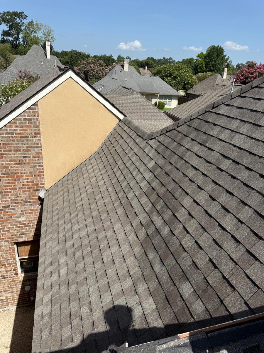 CanalesAnd37740's tweet photo. Quality roofing and construction services you can count on! 🏠🔨 Canales Construction And Roofing LLC brings 18 years of experience to every project.

📞 225-276-4135
📍 Walker, LA
#RoofingServices #ConstructionExperts #HomeImprovement #CanalesConstruction https://t.co/ZljqGAHJrr