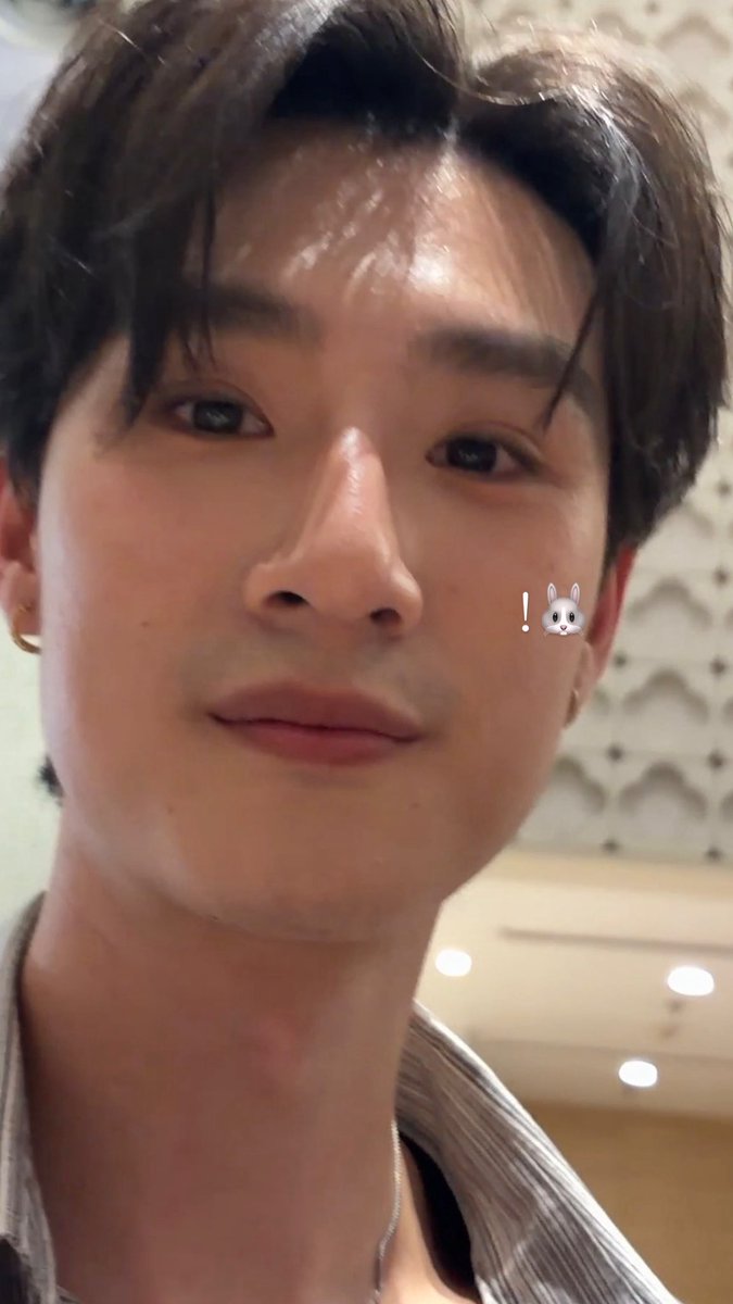 inwcooncoon's tweet photo. วันนี้เติมแป๋วเกินขนาด น้องธีน่ารักมาก ㅠㅠ 🐰!

DEWTEE FANSIGN 2026
#งานมหกรรมนิยานานาชาติ2026xDewTee #tee_vtp https://t.co/fqeHNth4N2