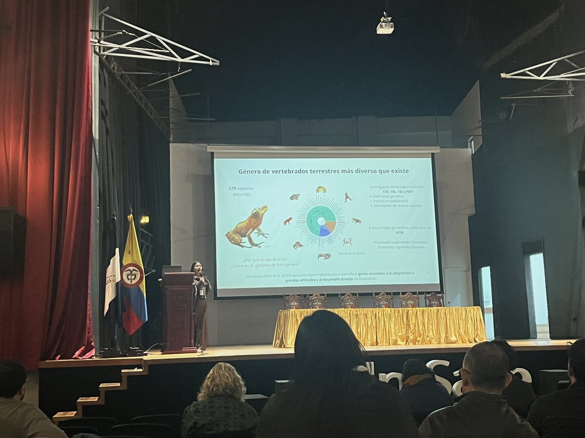 tinywasp_'s tweet photo. Mi primera vez en un evento académico que me hace sentir parte de la academia. Con la certeza de que estoy eligiendo el camino correcto. https://t.co/FlQhPmyEUy