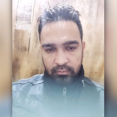 CecCody's tweet photo. @FelixxDavidd6 @choquei Olha a carinha de quem anda preocupado com o "genero" dos outros...

Além de tudo, é um burro https://t.co/Ft0vbTd4E5