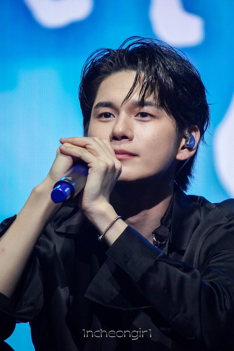 1ncheongir1's tweet photo. 260725

#옹성우 #ONGSEONGWU https://t.co/8WZv88arVX