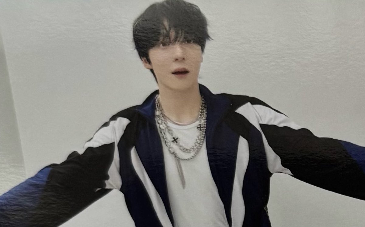 kshtyu's tweet photo. ATEEZ トレカ 交換 ラッキーロト

譲 ヨーロッパ限定トレカ
Kplayground ロンドンペンサ Hello82 ヨロツAtiny zone

求 ユニバ ラキロト ユノ ユンホ

8/2リリイベ、8/4~6ペンミ手渡しでのお取引が可能です🙏
条件が合う方、お気軽にお声掛けください🙇

 #ATEEZ交換 https://t.co/7ss5qLHNxV