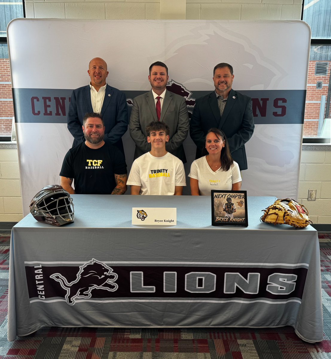 LionSportsCHS's tweet photo. Congratulations to Central High School Class of 2026 graduate Bryce Knight, who signed his letter of intent to play baseball with Trinity College of Florida.  Bryce plans to major in general studies. 
#lionstrong
@CHSLionsBsball 
@HSM_WestGA  @BillyLindahl 
@GradickSports https://t.co/KLSoPf8n8p