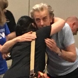brinatello's tweet photo. “Come here and give me a hug.” 🫂
Those seven words from one the most kindest human beings were given to my friend Elaine (@whofalldifan) during this sweet moment. No matter how strong you are, a hug from someone who cares about you always helps. 🫶 #PeterCapaldi #LFCC #LFCC2018 https://t.co/ZBKnbMvSX3