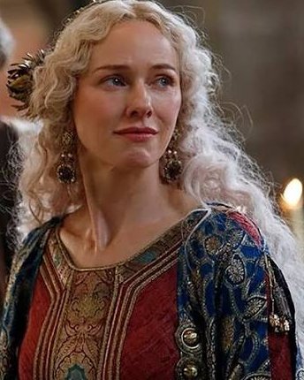 DragonsReingRP's tweet photo. ∾ Nombre: Elyse Mallister. 
∾ Edad: 34. 
∾ Titulos: Hija de Lord Mallister de Varamar. 
∾ FC: Naomi Wats. https://t.co/ON740NmdQh
