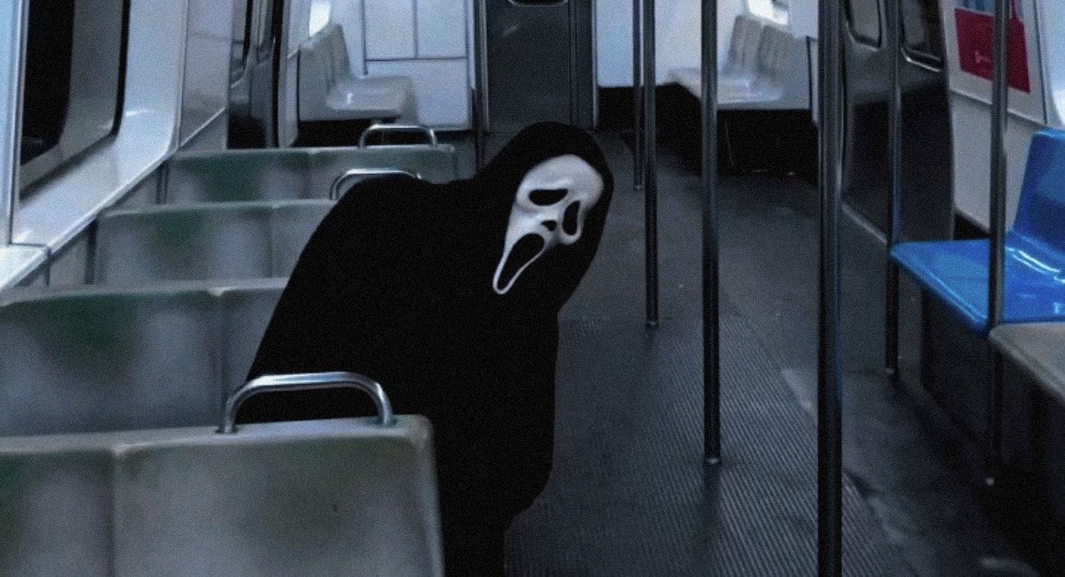 GhostfaceTalks_'s tweet photo. i'm looking for spider-man https://t.co/hkwrzBPiZ8