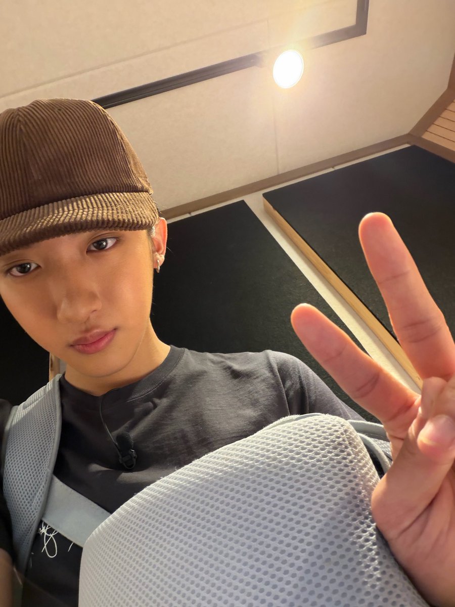 t0uto0u's tweet photo. #샷티_트친소 #롱샷_트친소

 롱샷, 우지니 얘기할사람💕🫶🏻 https://t.co/yWDPFGLPwU