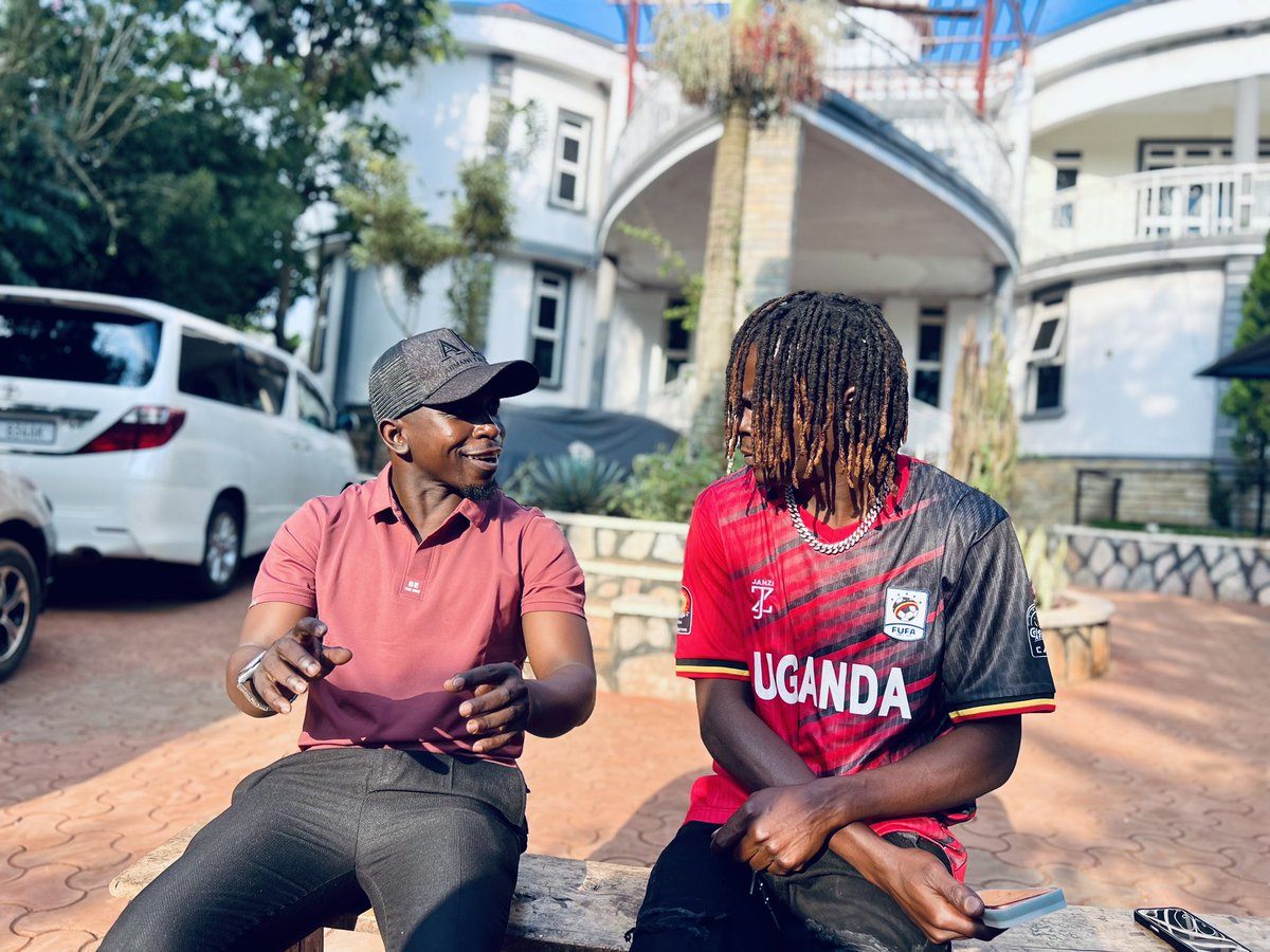 kingsaha_256's tweet photo. A BIG shoutout to Hon. @MukuveJam for pulling up and securing the tickets! 🔥🔥🔥
The countdown to the biggest night is ON!
14TH AUGUST | KOLOROLO AIRSTRIP, WE ARE COMING!
#TondekaEKololoFestival #RoadToKololo #14thAug https://t.co/GqovfF9Vqz