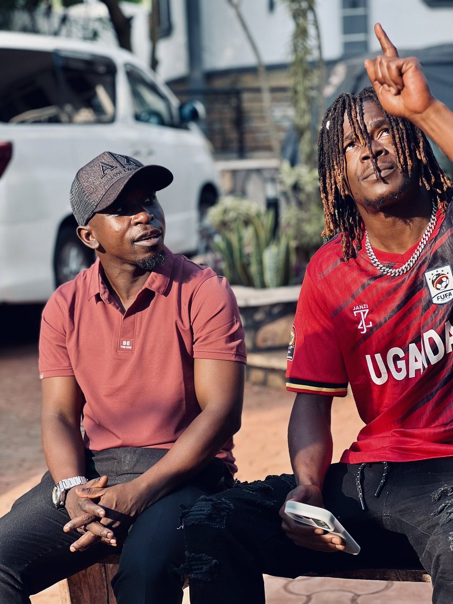 kingsaha_256's tweet photo. A BIG shoutout to Hon. @MukuveJam for pulling up and securing the tickets! 🔥🔥🔥
The countdown to the biggest night is ON!
14TH AUGUST | KOLOROLO AIRSTRIP, WE ARE COMING!
#TondekaEKololoFestival #RoadToKololo #14thAug https://t.co/GqovfF9Vqz