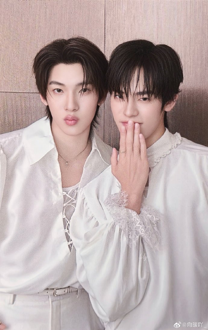 cottoncandypies's tweet photo. อยากได้ชุดอะไรแบบนี้ในงานพี่ไทยบ้างㅠㅠㅠㅠㅠㅠㅠㅠㅠㅠㅠㅠㅠㅠㅠㅠㅠㅠㅠㅠㅠ https://t.co/AZuiTj2FQz