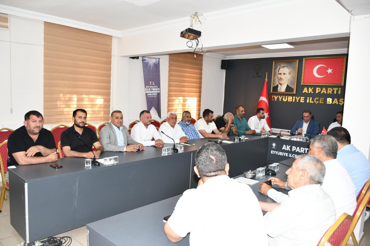 EyyubiyeAkParti's tweet photo. https://t.co/ZRH6hcS3WD
