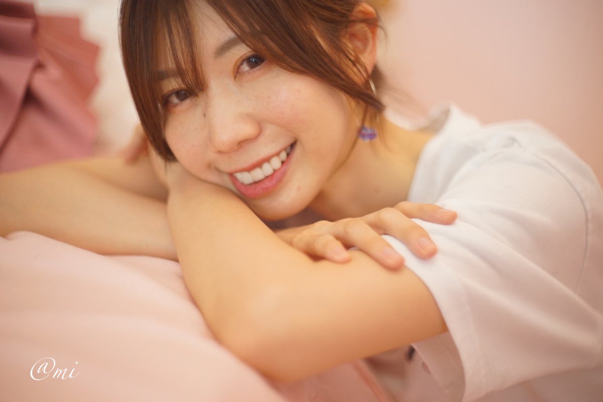 mi100210mi's tweet photo. もう寝る？
model:生田ちむ

#smooth撮影会
#オールドレンズ https://t.co/nsLyeWEOg8