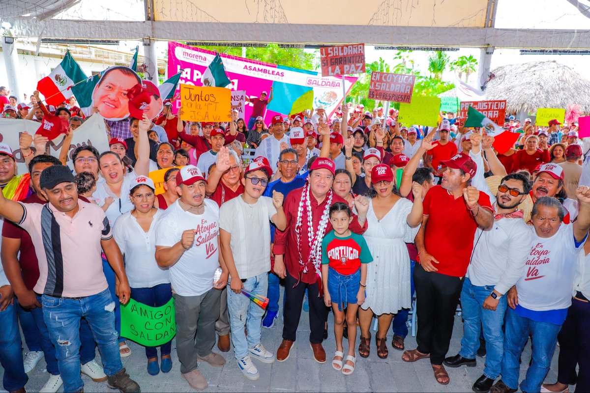 JavSaldana's tweet photo. 🇲🇽🙋🏻‍♀️ Continuamos llevando el mensaje de nuestro partido MORENA, a militantes y simpatizantes para invitarles a que sigamos fortaleciendo este movimiento de la mano del pueblo. Aquí, en Atoyac de Álvarez, refrendamos el compromiso de defender la Cuarta Transformación y la Soberanía Nacional, guiados por el legado de nuestro movimiento y el humanismo mexicano. La participación organizada de todos los sectores es esencial para que la voz de la transformación llegue con más fuerza.

☕️📜 En esta emblemática tierra, escenario de múltiples luchas históricas que forjaron el rumbo de la izquierda en México, reiteramos que la unidad y la conciencia del pueblo deben ser siempre la prioridad. Me llevo en el corazón y en la mente todas sus muestras de cariño y respaldo.

🫶🏝️ ¡Muchas gracias, Costa Grande!

#MORENA #CuartaTransformación #AtoyacDeAlvarez #JavierSaldaña