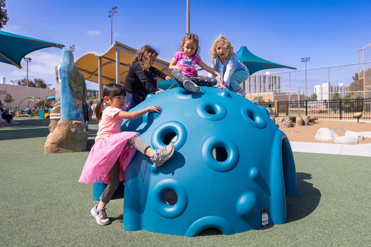 sparksatplayllc's tweet photo. 💙🛝 Every child deserves a place to feel welcome. The @PlayLSI Cozy Dome® gives kids a cozy retreat to decompress and recharge, while the textured outer surface keeps the climbing fun going for everyone else! 👉 https://t.co/W363JbQJIN #SparksAtPlay #CozyDome #PlayLSI #Play4All https://t.co/KU5b7DPnO1