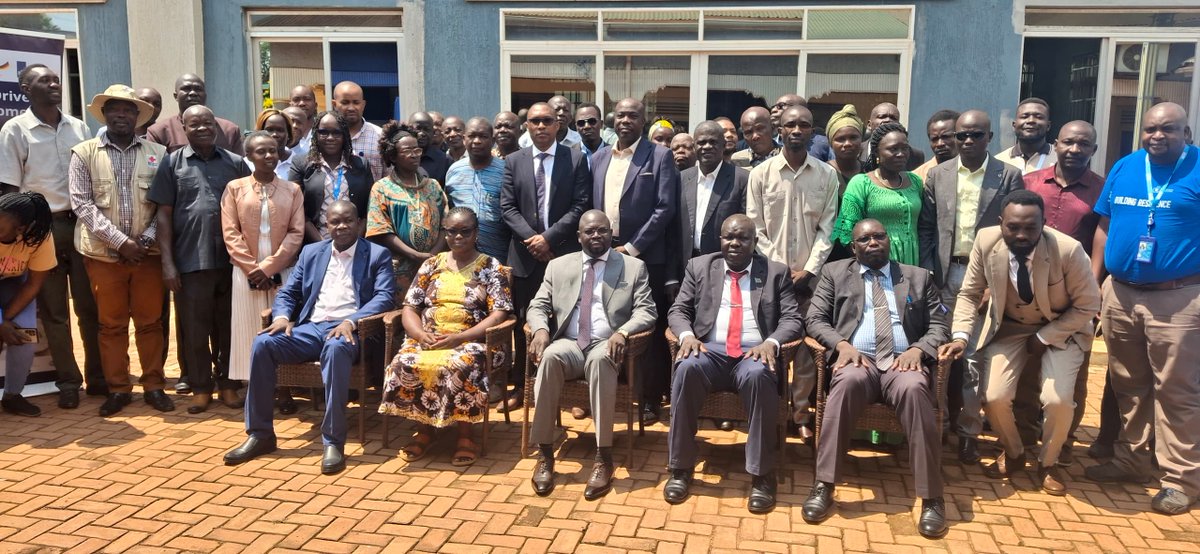 WFP_SouthSudan's tweet photo. 🟢One team. One vision. Bigger impact. 

In Yambio, EU, @FAO, @WFP, government and partners met to review progress and unlock stronger coordination under the EU-funded GRACE Project.

 Resilience starts with partnership. 
#GRACEEUProject #SouthSudan
@ITCnews, @EUinSouthSudan https://t.co/FoQ8jCCF83