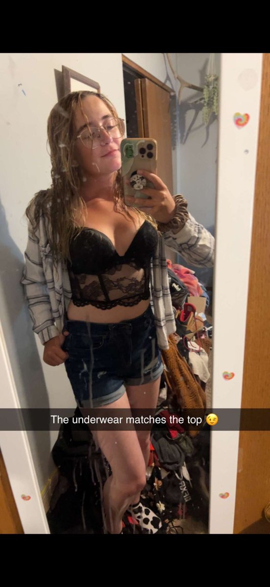 reg420112's tweet photo. Reposting this cuck’s wife cuz i like her a lot https://t.co/ZndvBP7tnw